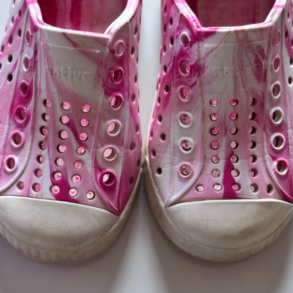 NATIVE SHOES - Picture 5 of 12